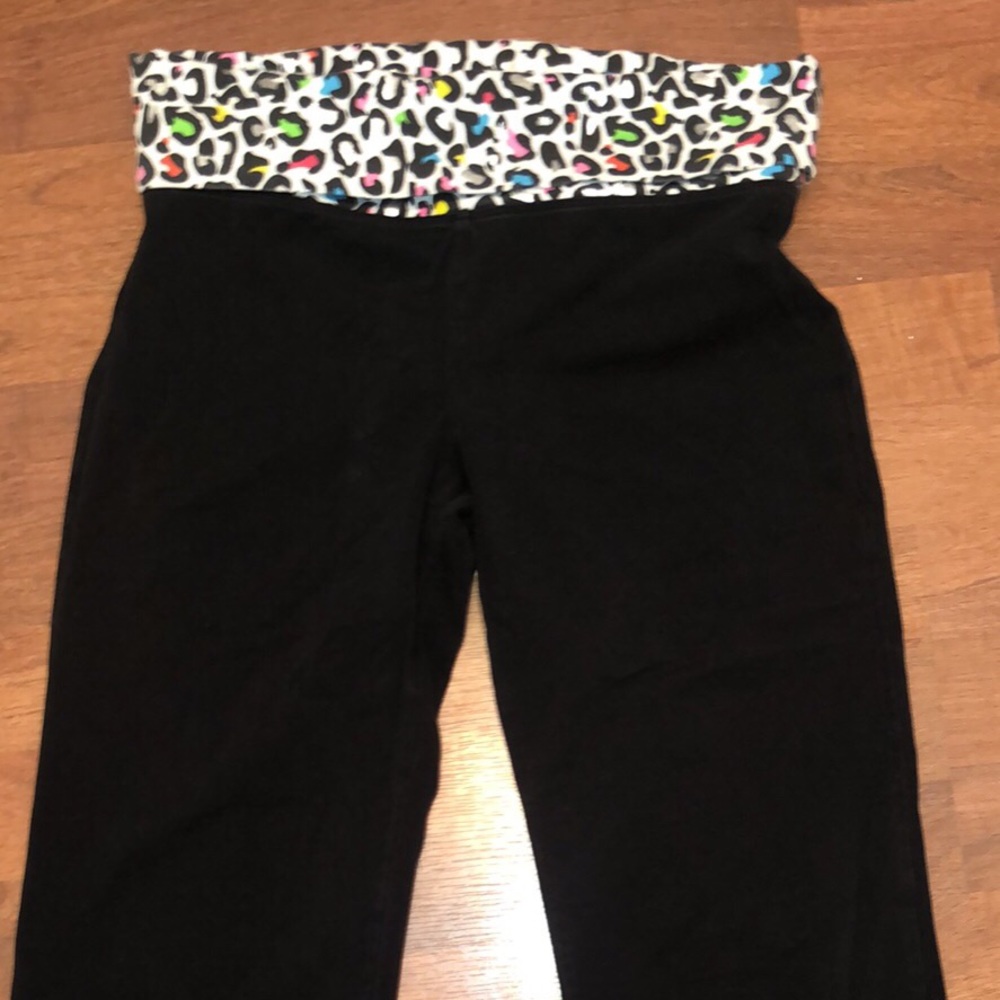 Victoria’s Secret Cropped Legging - M